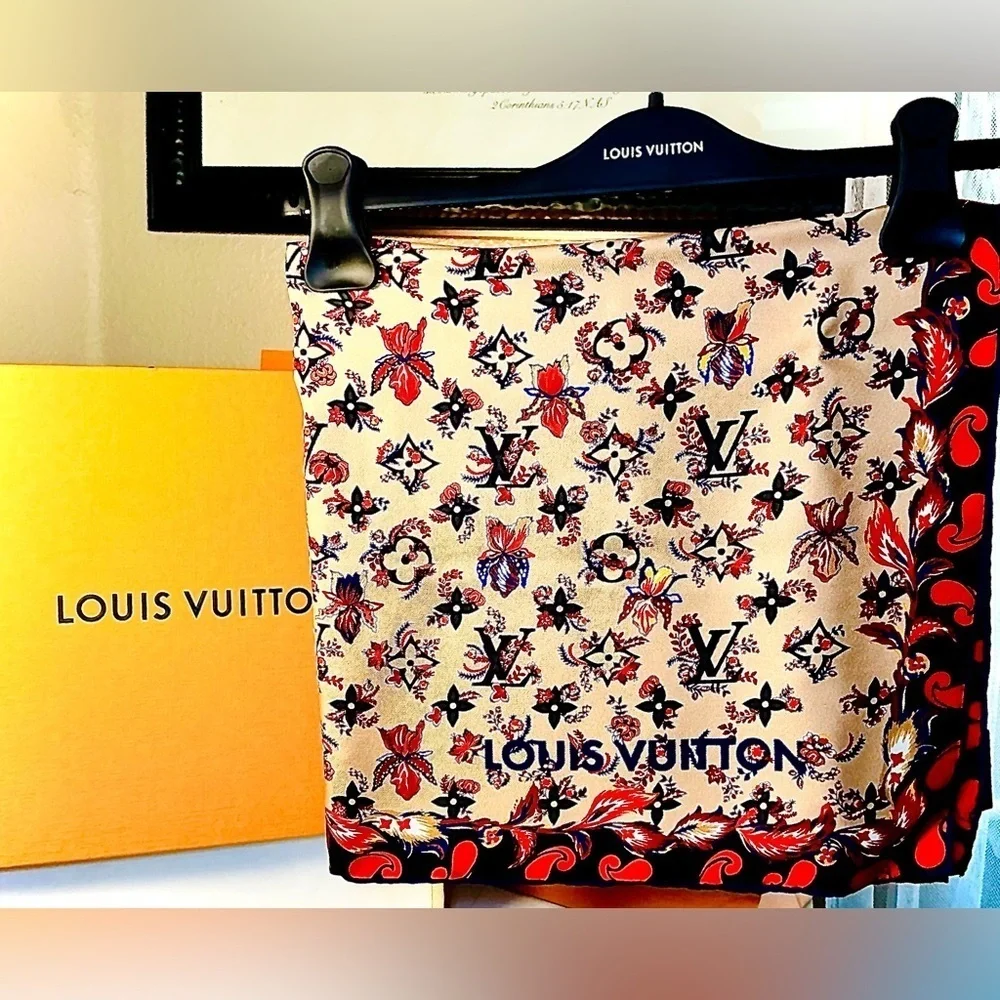 Auth Louis Vuitton Silk Scarf Bundle– Floral Monogram Print (Style 00-0195-682)